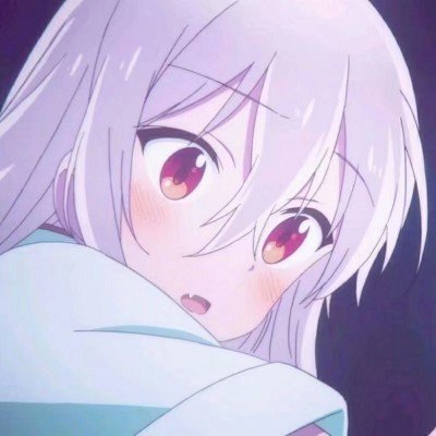 游客遭无人机喷药